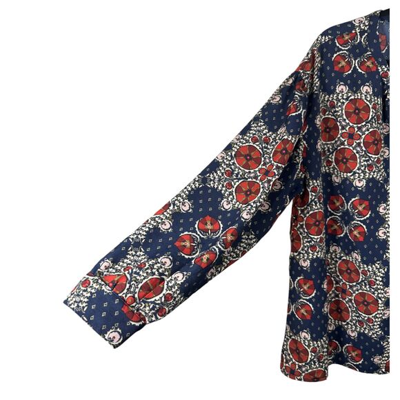 Wonderly Blue Abstract Pattern Placket Long Sleeve Blouse Size 1X - Picture 6 of 7